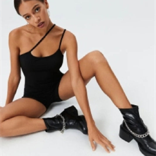 Women's Fashion Solid Color Slim-fit Shoulder Jumpsuit