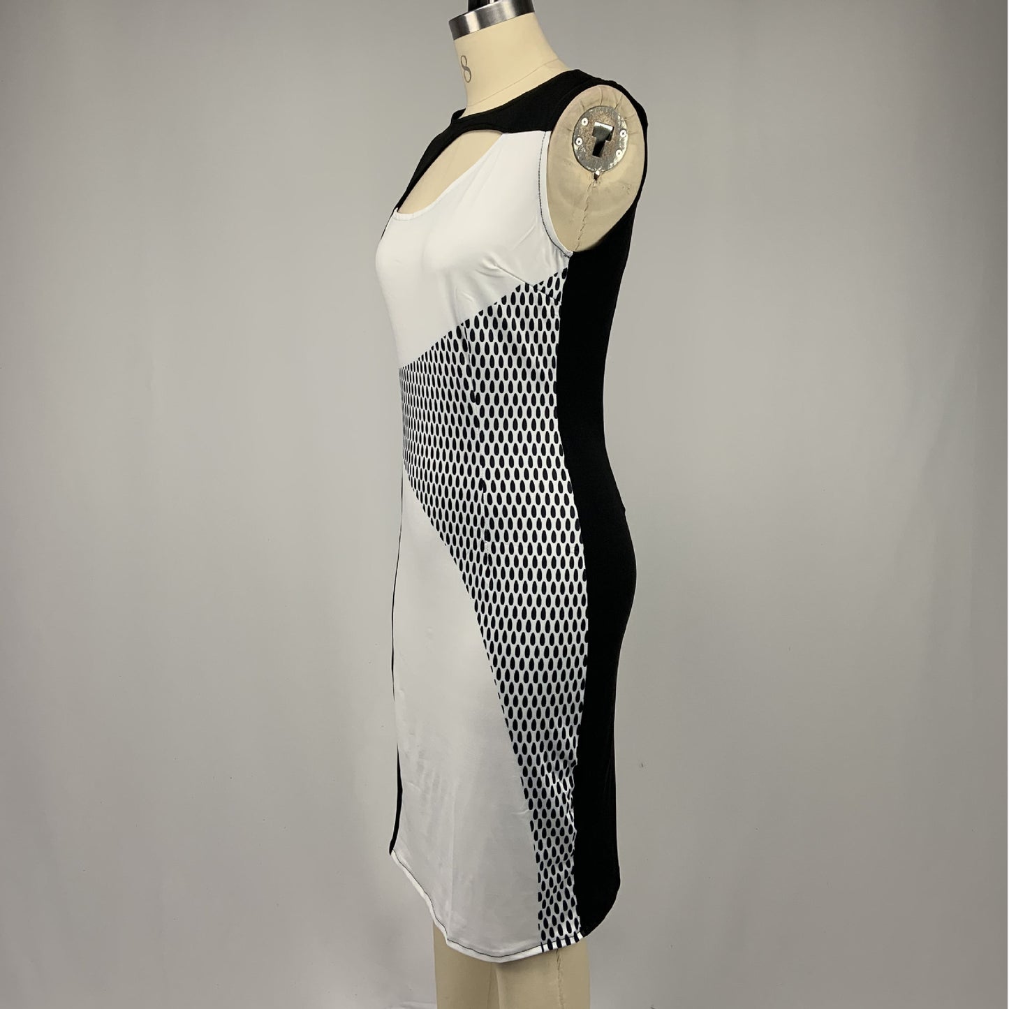 Round neck sleeveless printed dress