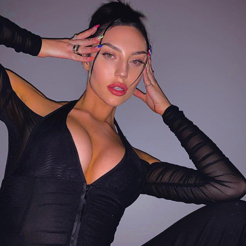 White Long-Sleeved Slim V-Neck Base Shirt