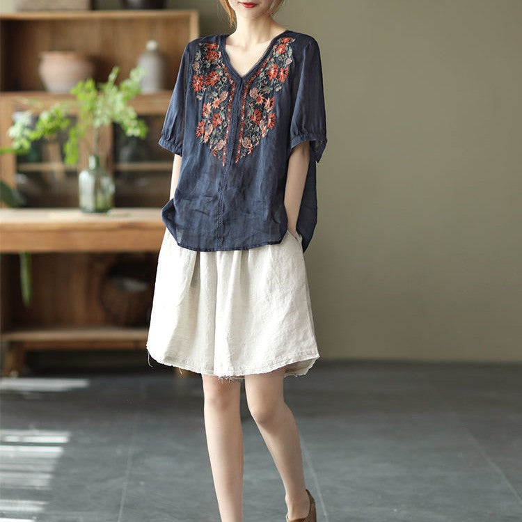 Retro Art Heavy Industry Embroidered Cotton And Hemp Top For Women