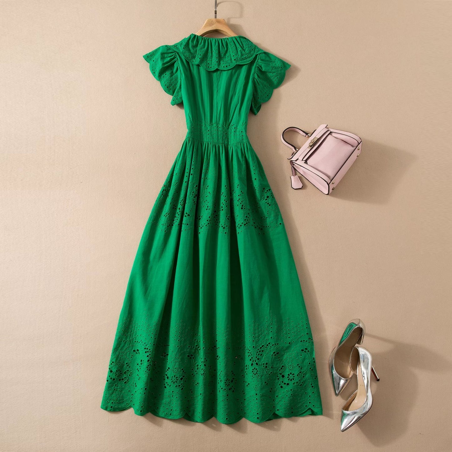 V-neck Stitching Cutout Embroidered Waist-length Dress